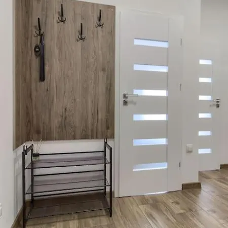 Geodezyjna'70 Cozy P1 *