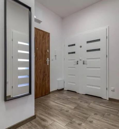 Apartamento Geodezyjna'70 Cozy P1 Varsóvia