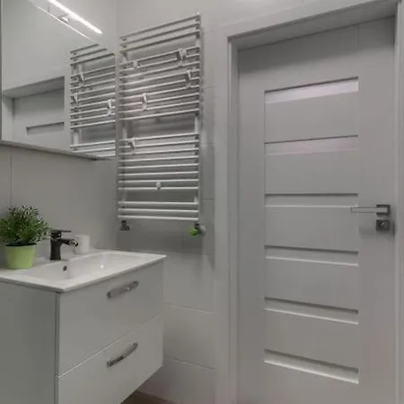 Geodezyjna'70 Cozy P1 * Warschau