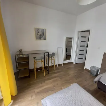 Geodezyjna'70 Cozy P1 * Varsavia